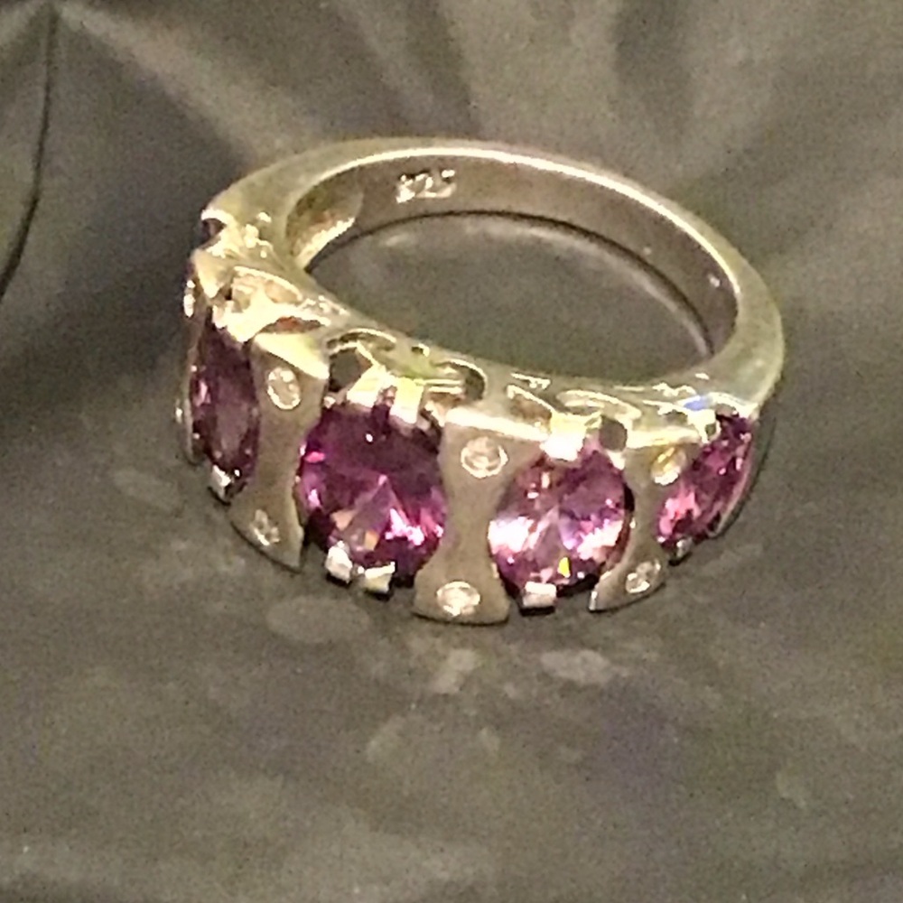 Chic Silver Ring with Purple Accents
